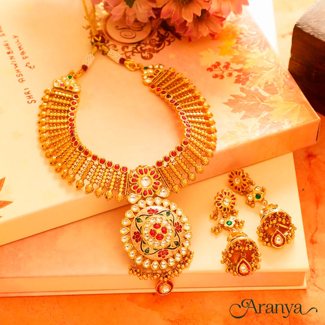 Buy Antique Set(22K)