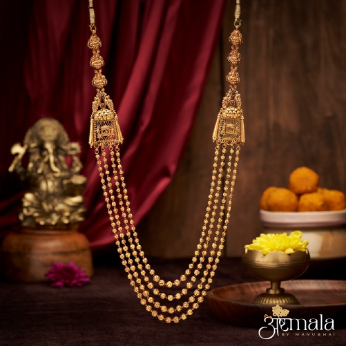 Fancy minimal designed Gold layerd Necklace Set