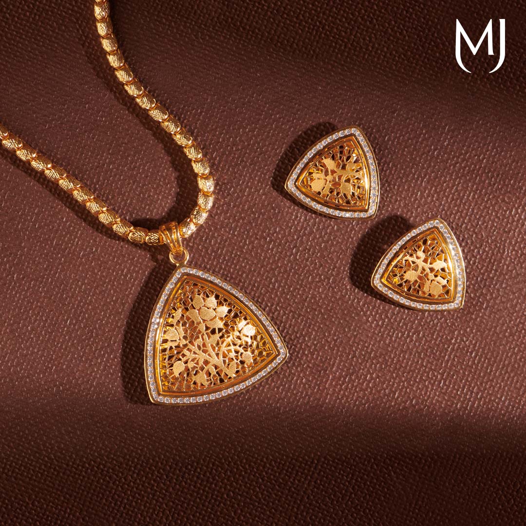 Buy Gold Pendant Set(22K)