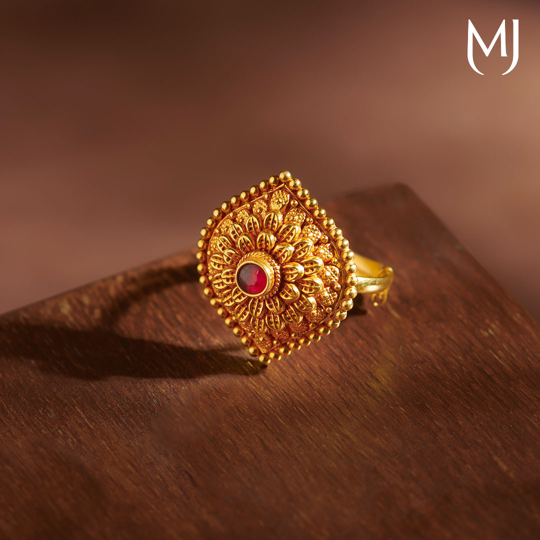 gold rings, gold rings for women, gold wedding bands, gold rings for men, ring design for women, female ring design, plain gold ring design for female, ring design for girls, gold finger ring design, simple gold ring design, modern simple gold ring design, 22k gold rings for women, gold ring design, ladies gold ring design, gold ring new design, latest gold ring design, gold rings for girls with price, full finger gold ring