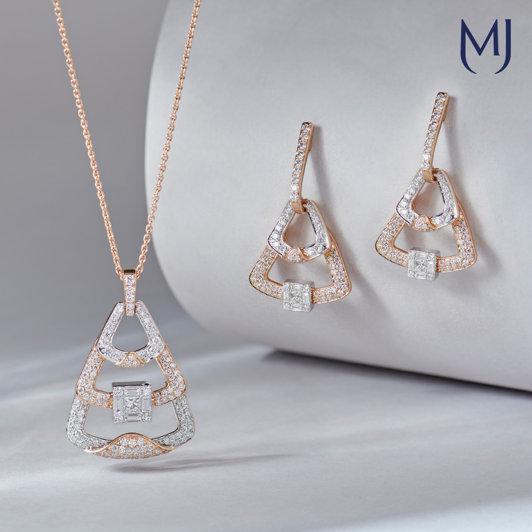 Buy Real Diamond Pendant set(18K)