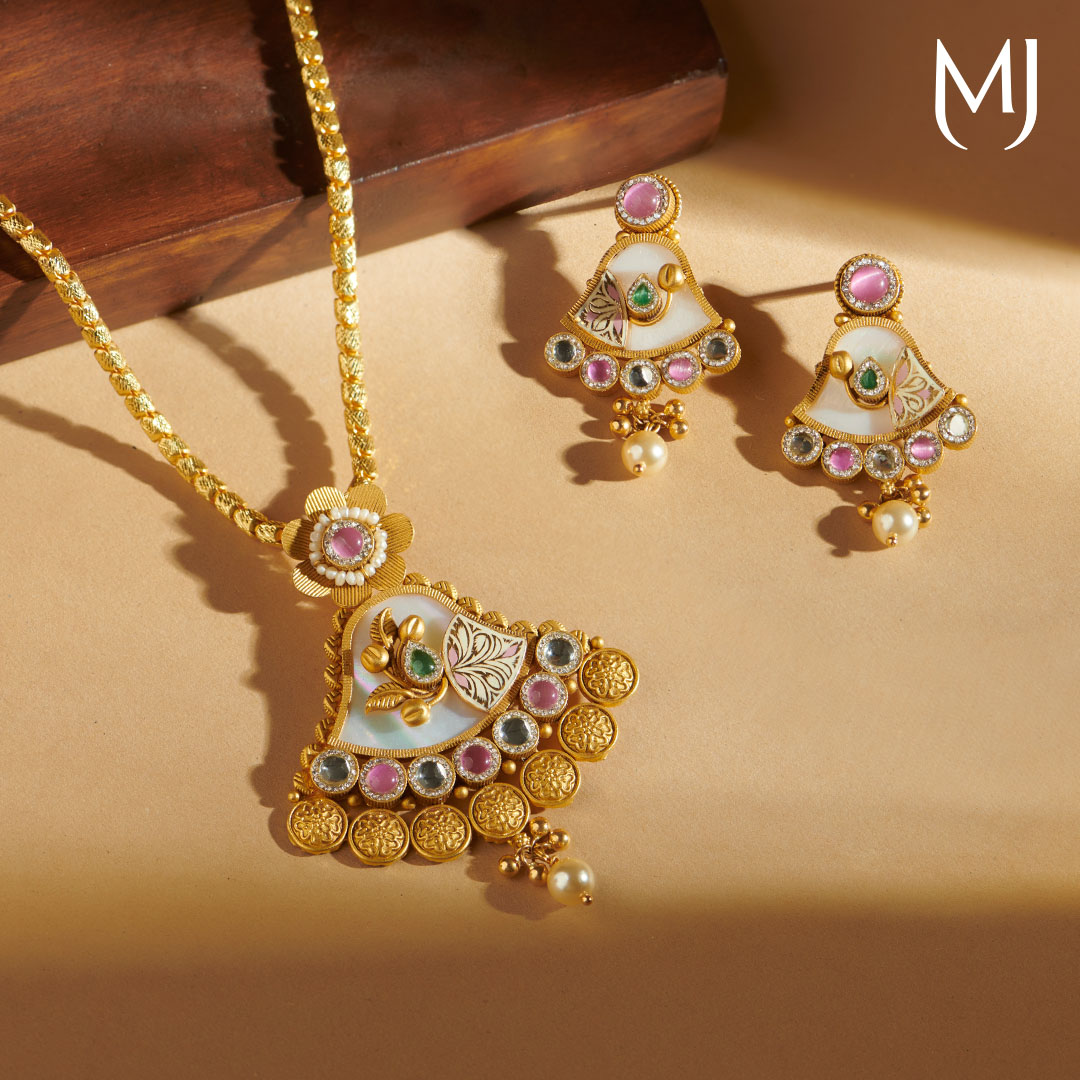 Buy Antique Pendant set(22K)