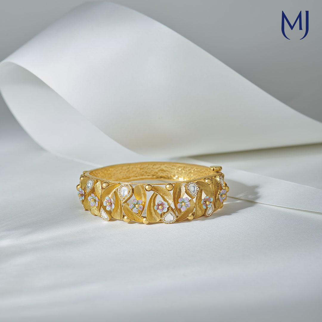 Buy Antique Bangle(22K)