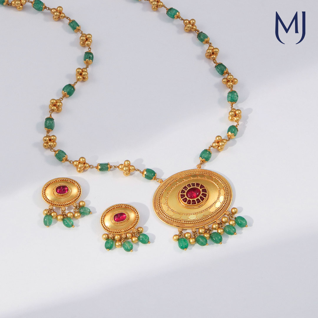 wedding gold necklace design, modern gold necklace designs, gold necklace designs, gold necklace for women india, gold set for women, gold necklace, gold necklace for women, gold necklace and earring set, gold necklace earring set, gold jewellery set, latest gold necklace designs, gold necklace new design, gold haar design, simple necklace design, gold haar design modern, gold necklace designs with price, gold har set, 22k gold necklace sets with price