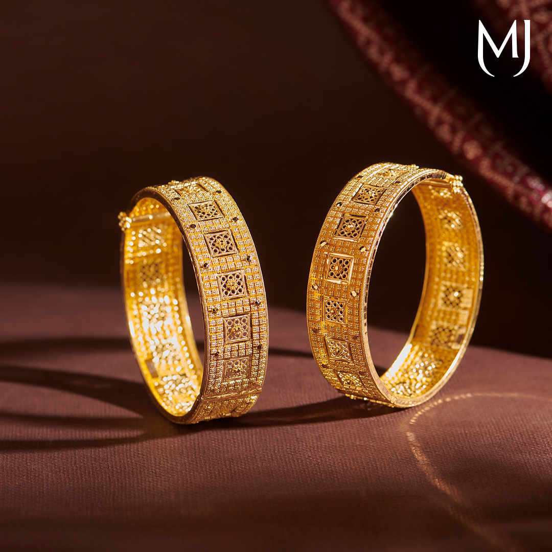 Buy Gold Bangle(22K)
