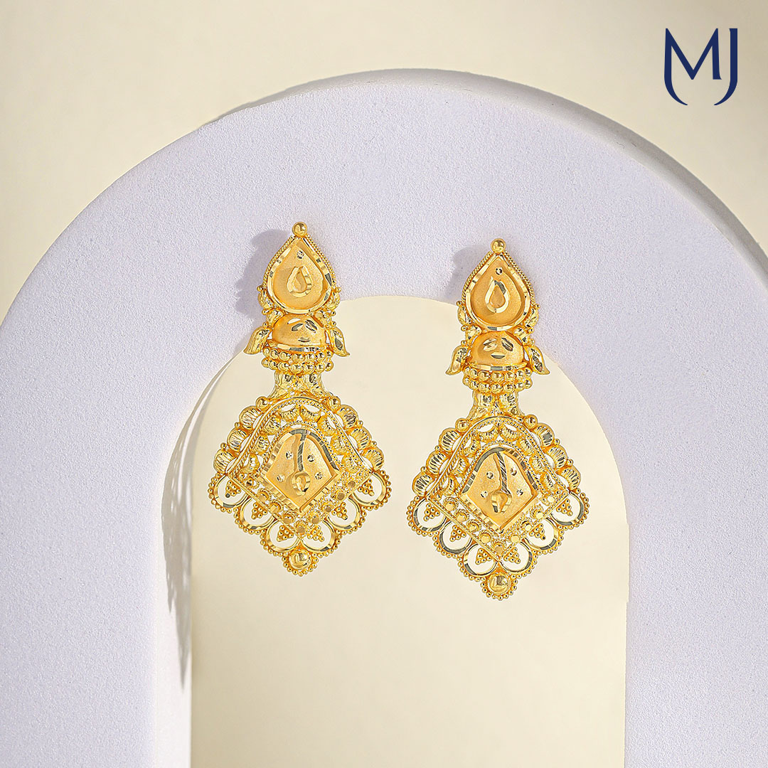 Buy Gold Earrings(22K)