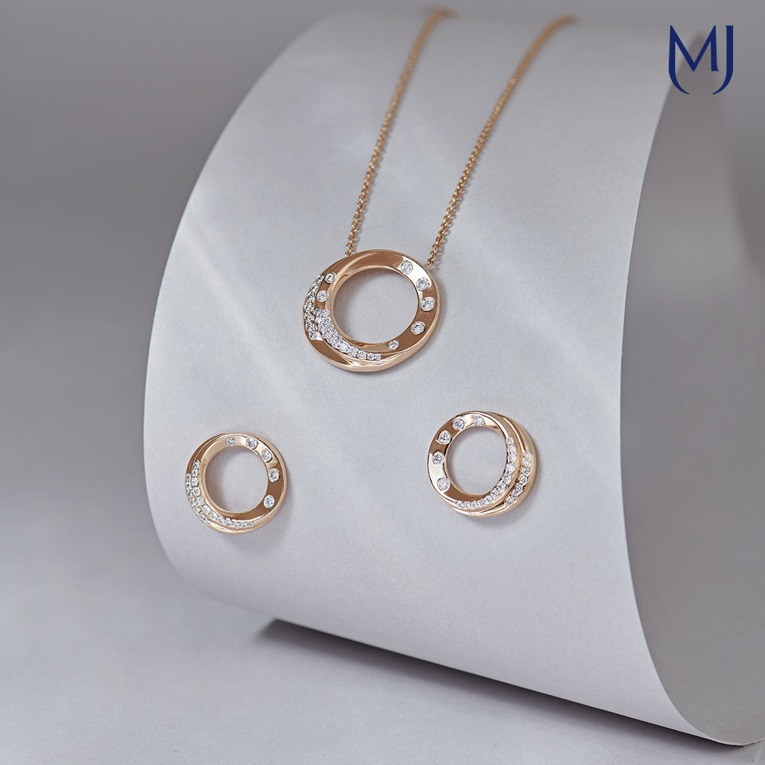 Buy Real Diamond Pendant set(18K)