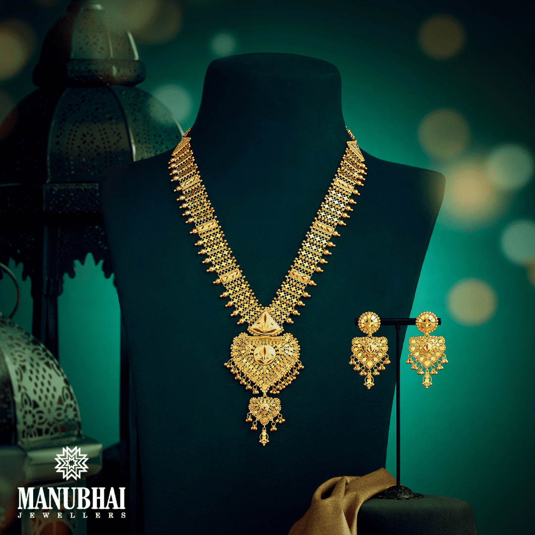 Traditional Long Gold Necklace Set