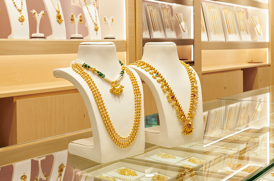 Manubhai jewellers | store - flagship