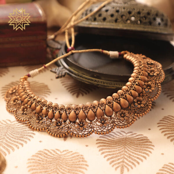 Antique necklace set