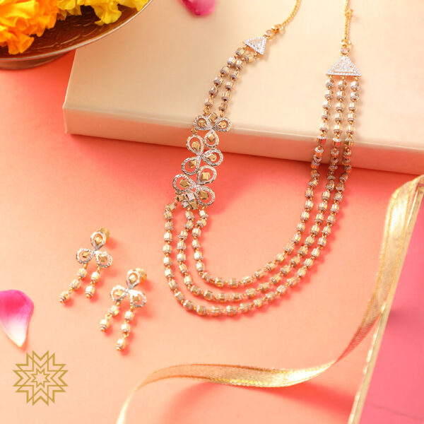 3 Layer Gold Mani Chain patterned Necklace with right side FLoral Pendant