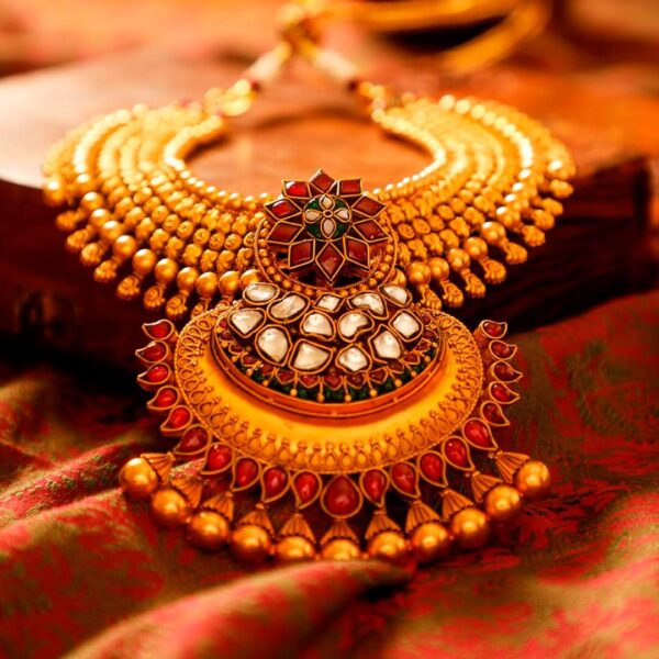 Antique necklace set