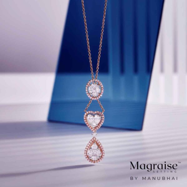 Real diamond pendant set