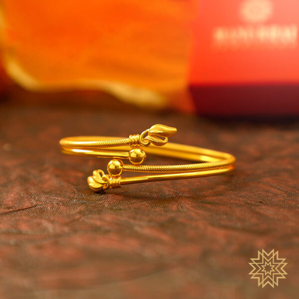 Manubhai Gold Bracelet