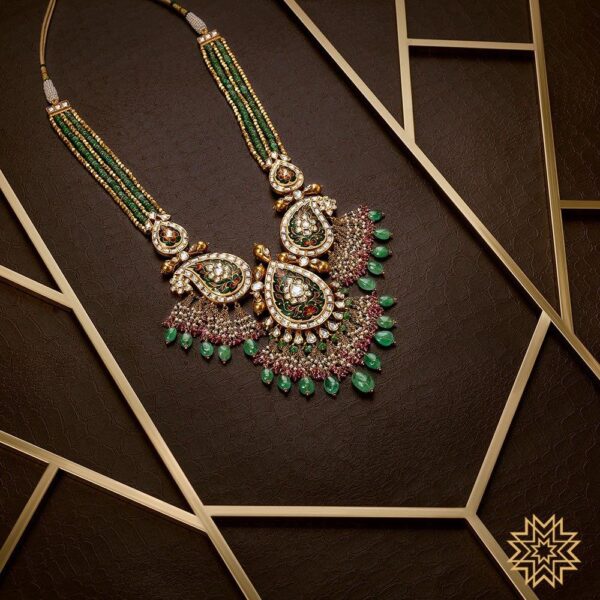 Antique Set by Manubhai Jewellers