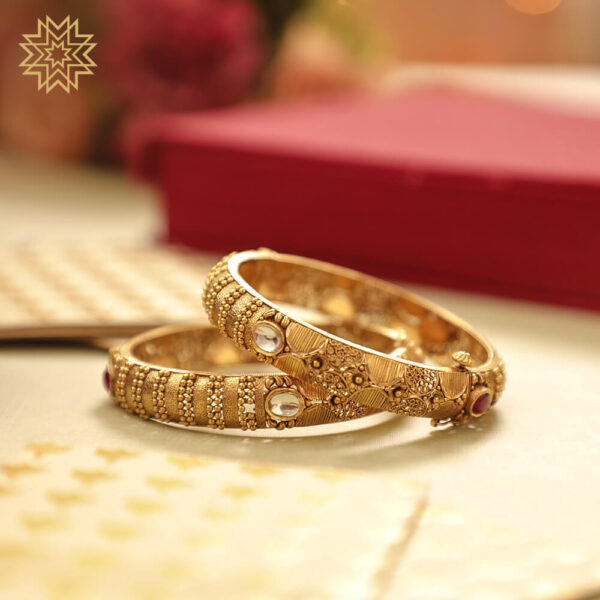 Antique bangle