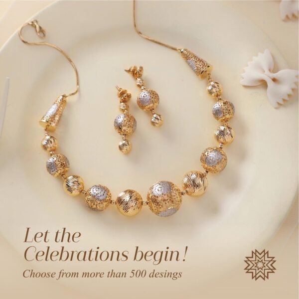 Modern Italian Gold Necklace Set