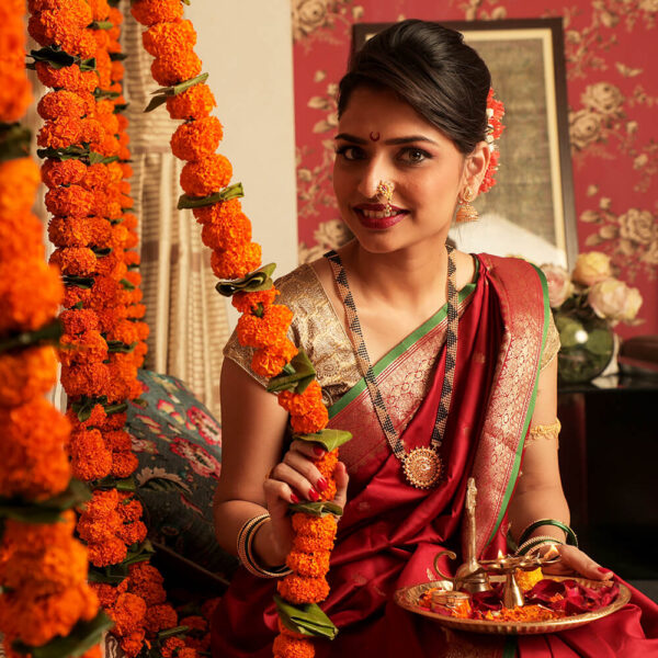 Explicit Design Gold chain and Beaded Mangalsutra