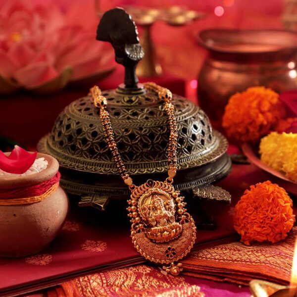 Traditional Gold Temple Jewellery Mangalsutra