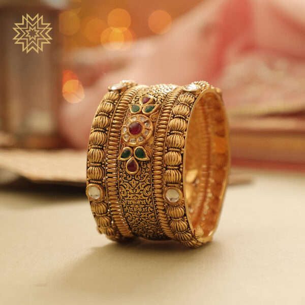Manubhai Antique Bangle