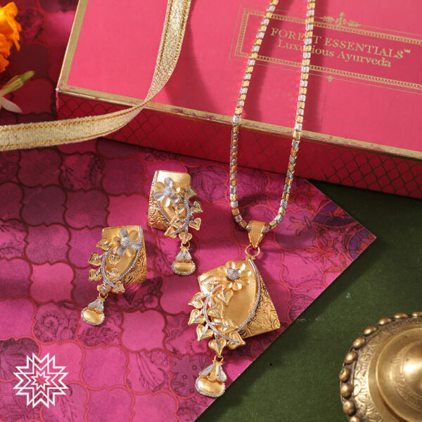 Manubhai Gold PENDANT SET