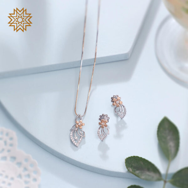 Manubhai Real Diamond PENDANT SET