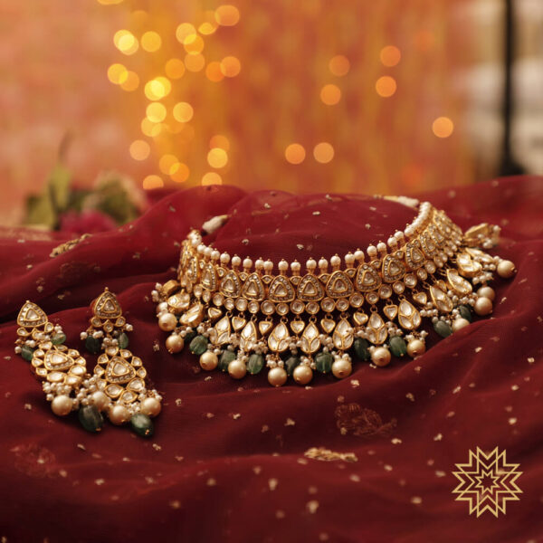 Antique necklace set