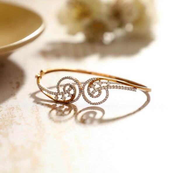Manubhai Real Diamond Bangle