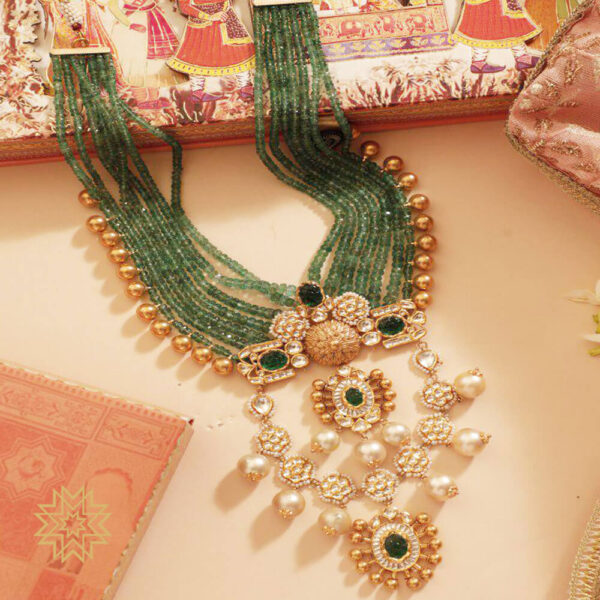 Antique necklace set