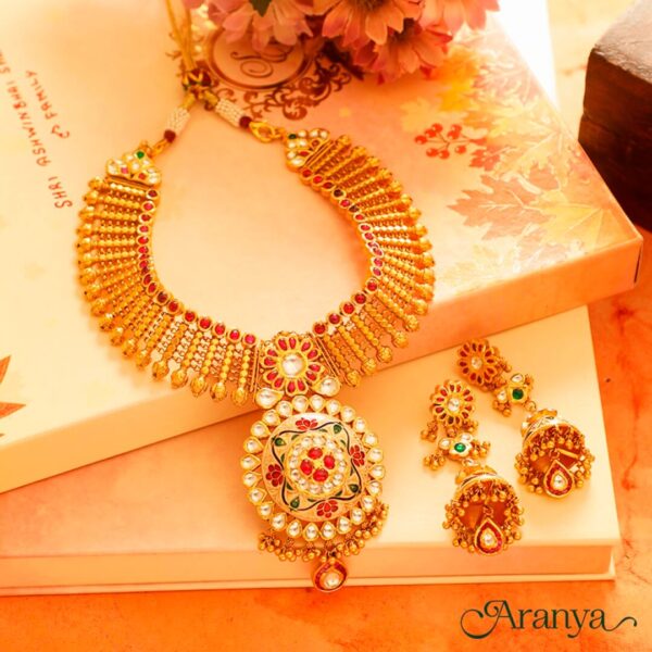 Antique necklace set