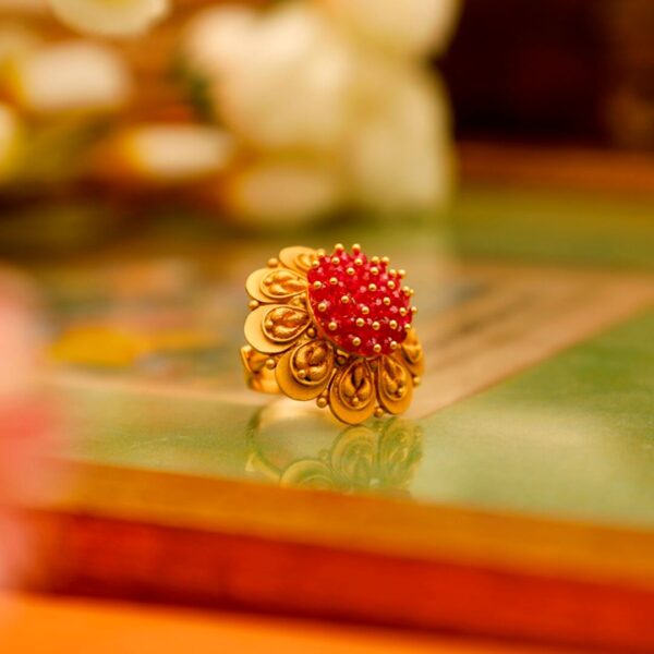 Manubhai Gold Ring