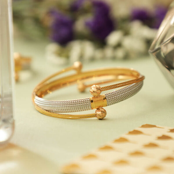 Manubhai Gold Bangle