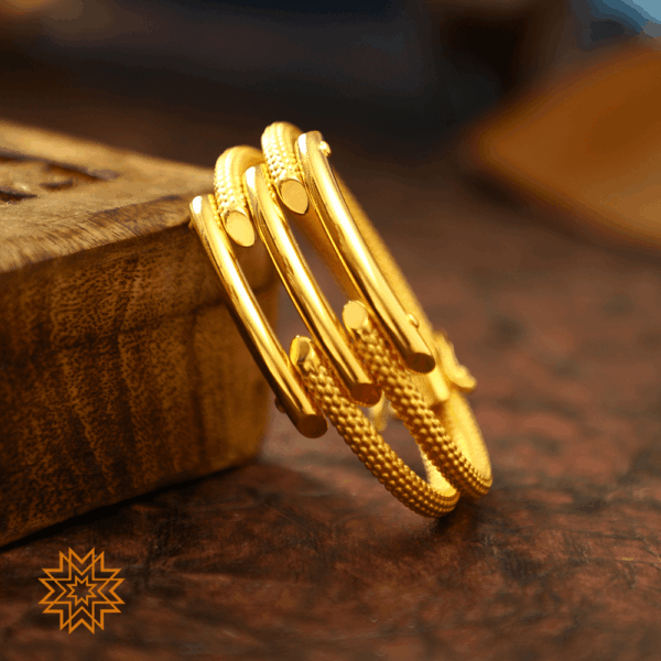 Manubhai Gold Bangle