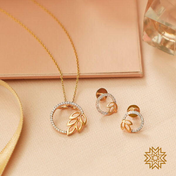 Manubhai Real Diamond PENDANT SET