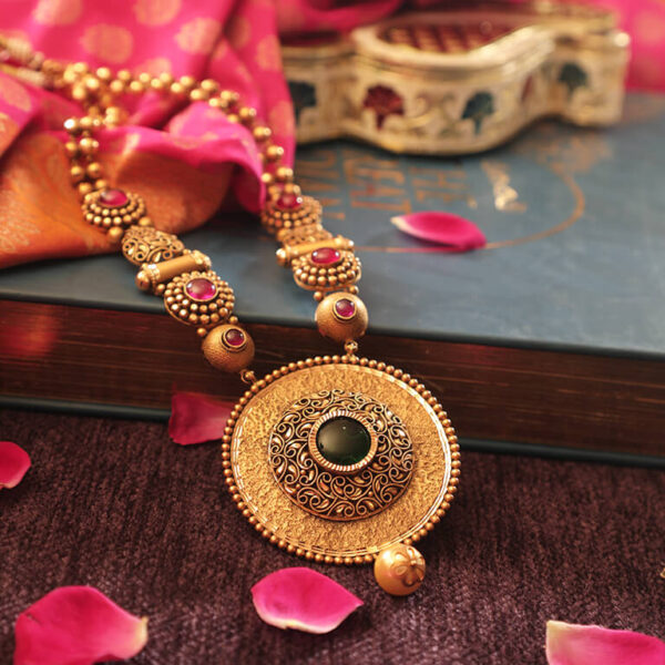 Antique necklace set