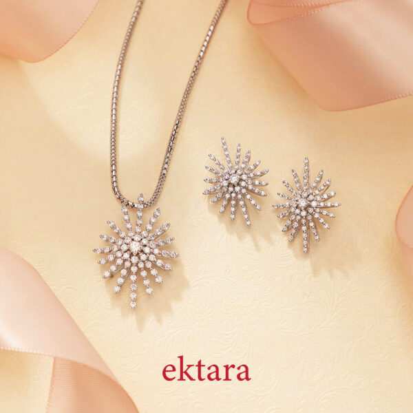 Manubhai Real Diamond PENDANT SET