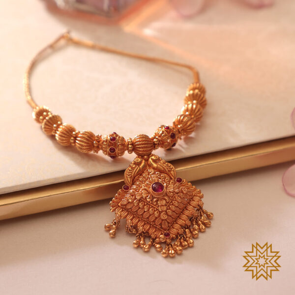 Traditiional Bore Maal Kundan Designed Chain Gold Necklace