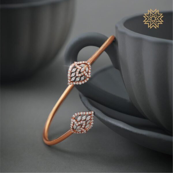 Manubhai Real Diamond Bangle