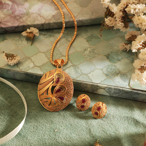 Manubhai Gold PENDANT SET