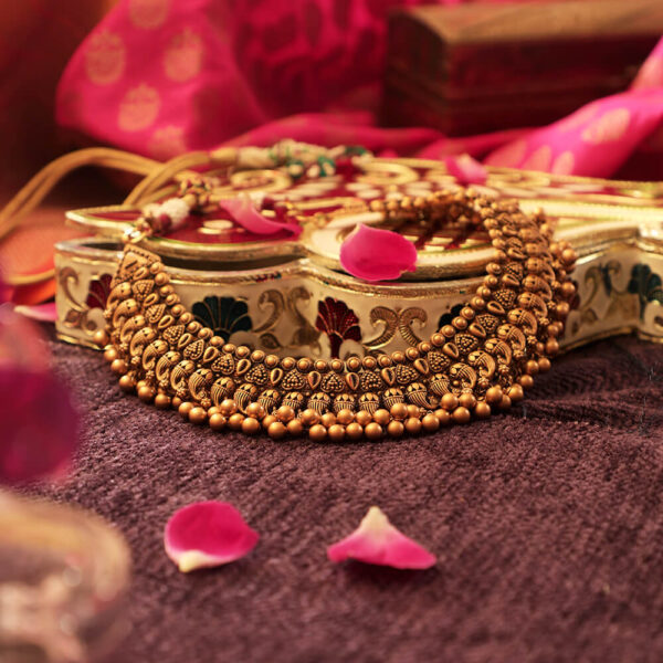 Antique necklace set