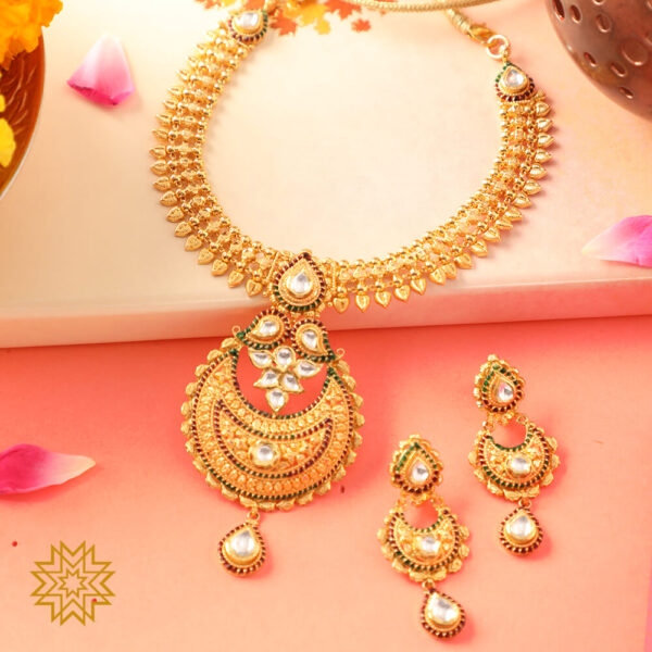 High Neck Gold Semi-circle Pendant Designed Necklace Set