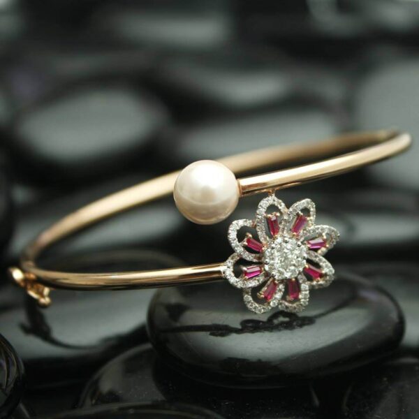 Manubhai Real Diamond Bangle