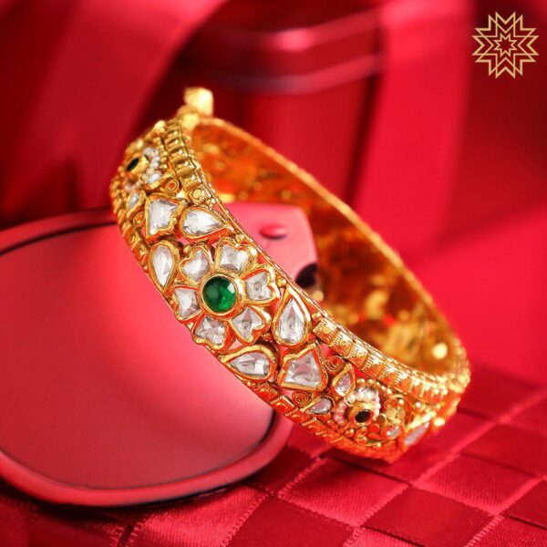 Manubhai Antique Bangle