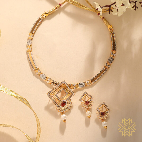 High Neck Diamond Design Pendant Gold Necklace Set