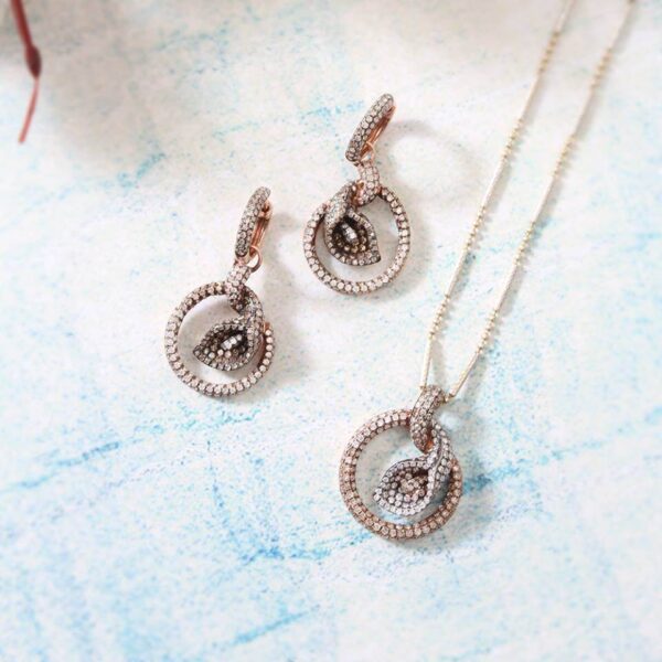 Manubhai Real Diamond PENDANT SET