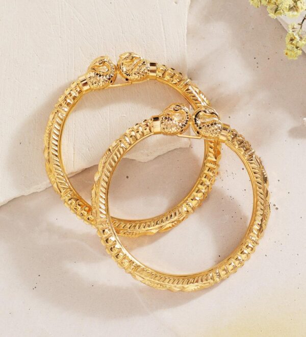 Manubhai Gold Bangle