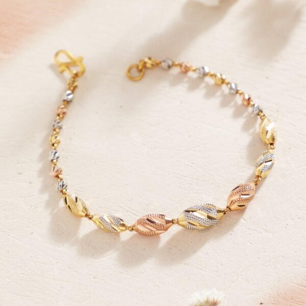 Manubhai Gold Bracelet