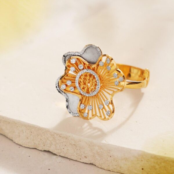 Manubhai Gold Ring