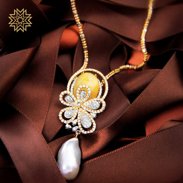 Real diamond pendant set
