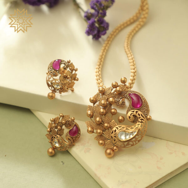 Manubhai Antique PENDANT SET